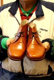Hand-sewn Chukka Boots